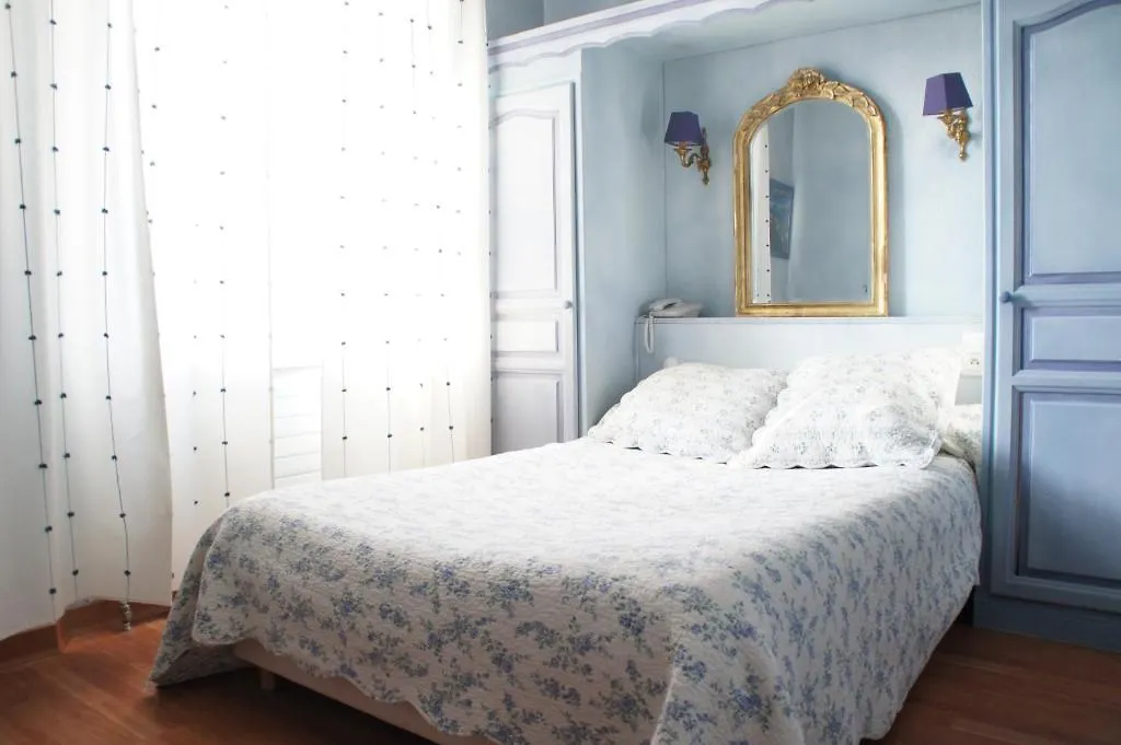 *** Hotel Auberge Bourrelly Cabries France