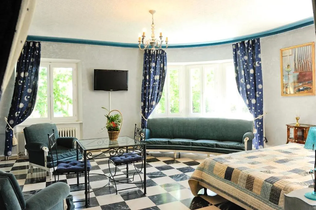 Auberge Bourrelly Cabries France